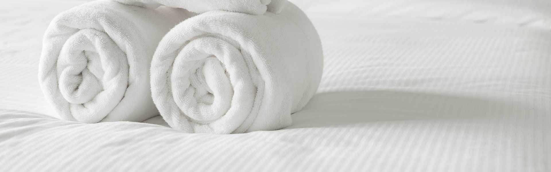 Tipos y tamaños de batas y toallas para hoteles | Liliana San Miguel